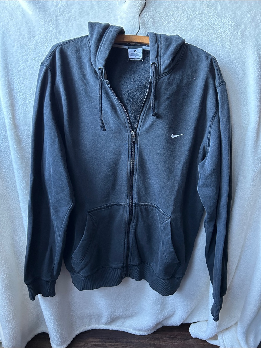 Vintage 90’s Men's black Nike Zip-Up Hooded Sweatshirt Large